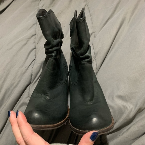 Women’s Booties - Picture 4 of 5